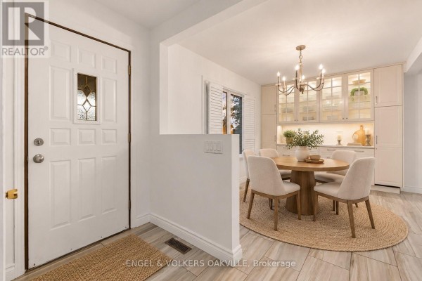 351 Renforth Drive, Toronto, ON M9C2L8 Photo 4