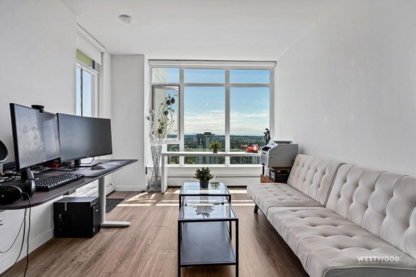 3510 13350 Central Avenue, Surrey, BC, photo 2