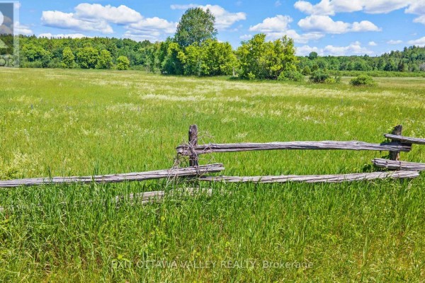 3510 Foymount Road, Bonnechere Valley, ON K0J1T0 Photo 4