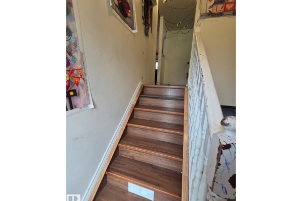 3511 28 Av Nw, Edmonton, AB, photo 3
