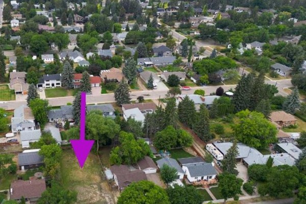 3512 43 Avenue, Red Deer, AB, photo 3