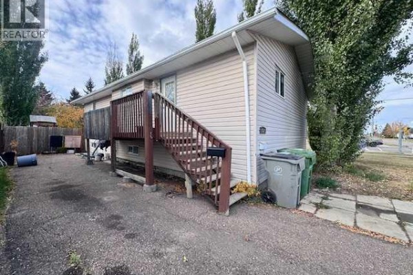 Bedroom - 3512 57 Avenue, Lloydminster, AB T9V1S7 Photo 5