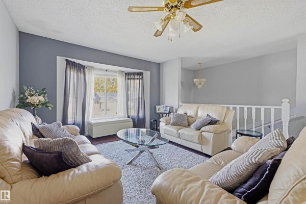 Bedroom 2 - 3519 33 Av Nw, Edmonton, AB T6L4N6 Photo 5