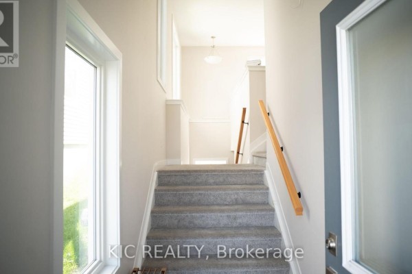 352 Appalachian Circle, Ottawa, ON, photo 3