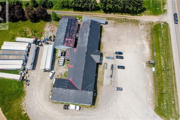352 Governors Road E, Brantford, ON N3T5L8 Photo 4