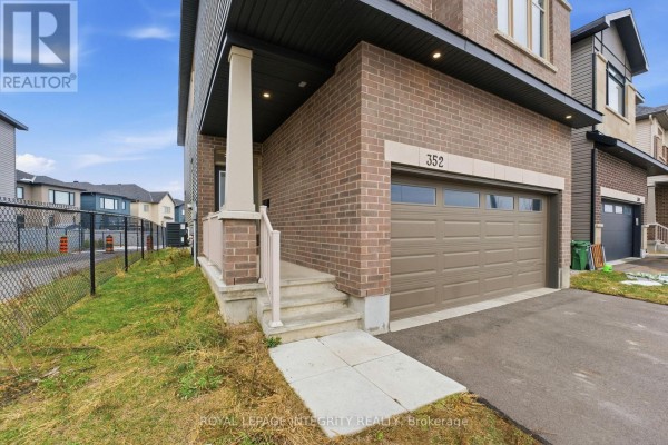 Recreational, Games room - 352 Monticello Avenue, Ottawa, ON K2S2S5 Photo 4