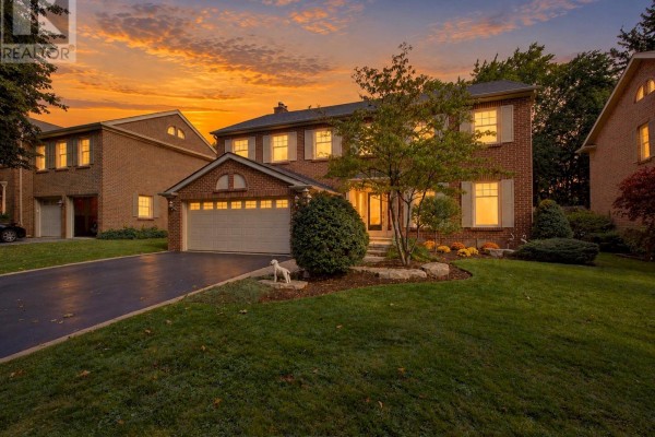 3523 Kingbird Court, Mississauga, ON, photo 2
