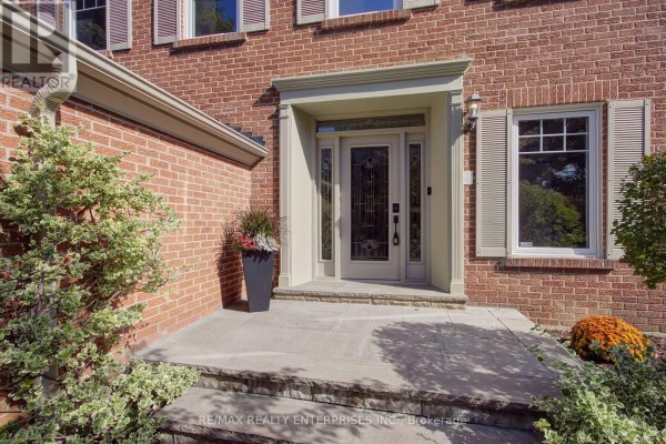 Kitchen - 3523 Kingbird Court, Mississauga, ON L5L2P9 Photo 4