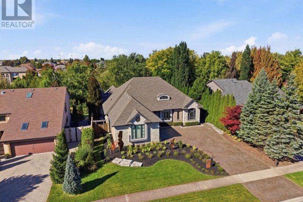 Residential for sale at 3525 Cardinal Drive, Niagara Falls, ON - MLS® DC25Rh