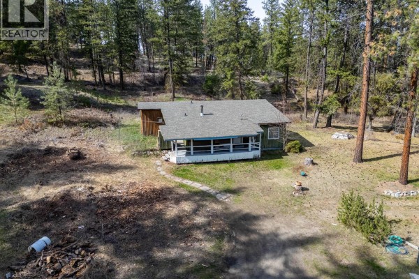 3525 Mathews Road, Kelowna, BC, photo 2