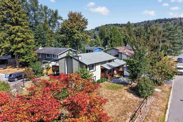 35275 Wells Gray Avenue, Abbotsford, BC V2S5X2 Photo 3