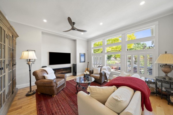 3528 Rosemary Heights Crescent, Surrey, BC V3S0M4 Photo 5