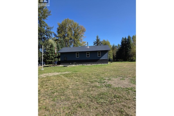 Primary Bedroom - 353 Arnett Road, Willow River, BC V0J3C0 Photo 3
