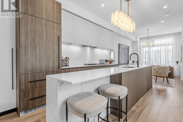 Kitchen - 353 Dupont Street, Toronto, ON M5R1V9 Photo 5