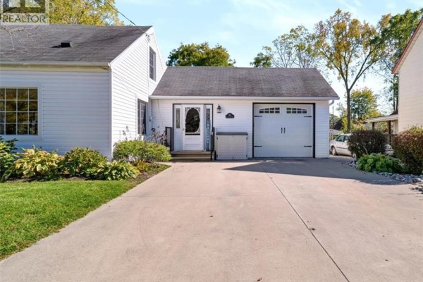 4pc Bathroom - 353 Main Street, Delhi, ON N4B2M9 Photo 5