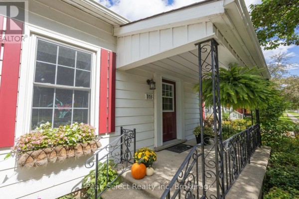 353 Queen Street E, St  Marys, ON, photo 3
