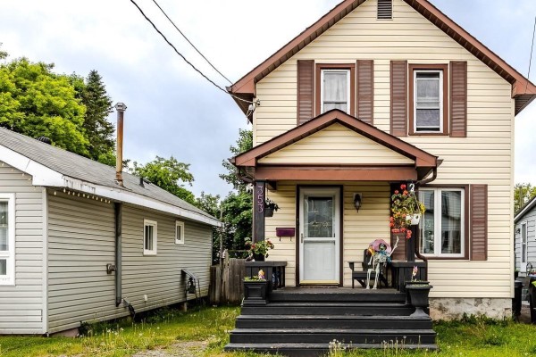 353 Wilson St, Sault Ste  Marie, ON, photo 2