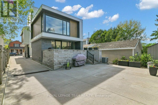 Workshop - 353 Winston Avenue, Ottawa, ON K2A1Y6 Photo 3