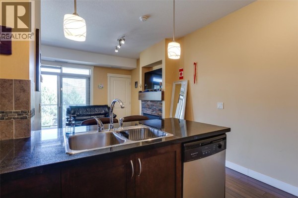 3533 Carrington Road Unit# 301, Westbank, BC V4T2Z9 Photo 5