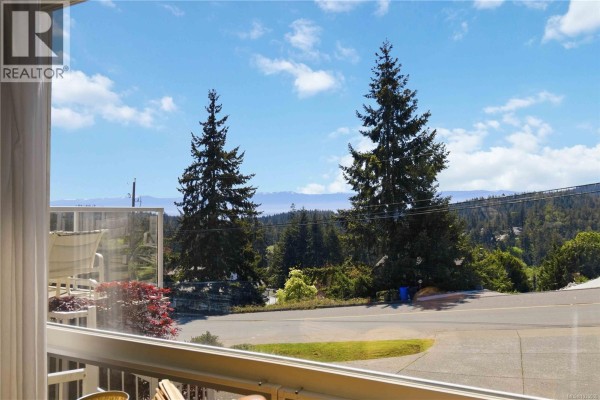 Bedroom - 3533 Sunheights Dr, Langford, BC V9C4J8 Photo 3