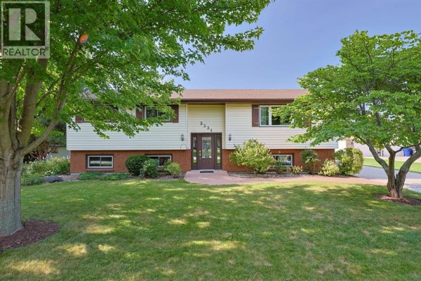 3534 Clarence Street, Plympton Wyoming