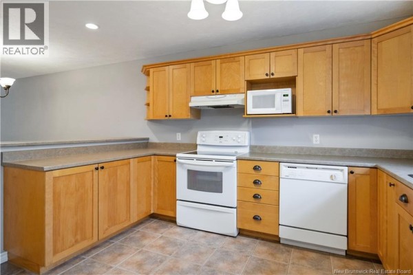 2pc Bathroom - 354 Amirault Street Unit# 12, Dieppe, NB E1A1G3 Photo 5
