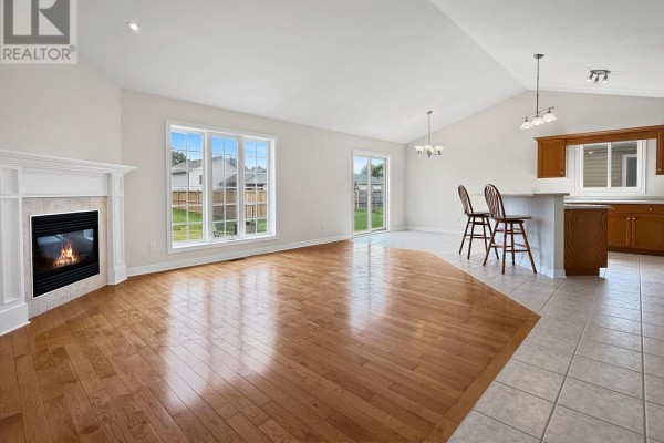 Recreational, Games room - 354 Louisa Street, Fort Erie, ON L2A6S7 Photo 5