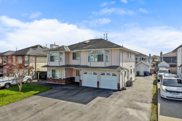 3542 Galiano Drive, Abbotsford, BC V2T5R6 Photo 2