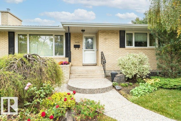 3543 106a St Nw, Edmonton