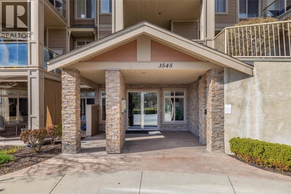 5pc Ensuite bath - 3545 Carrington Road Unit# 102, West Kelowna, BC V4T3A9 Photo 2