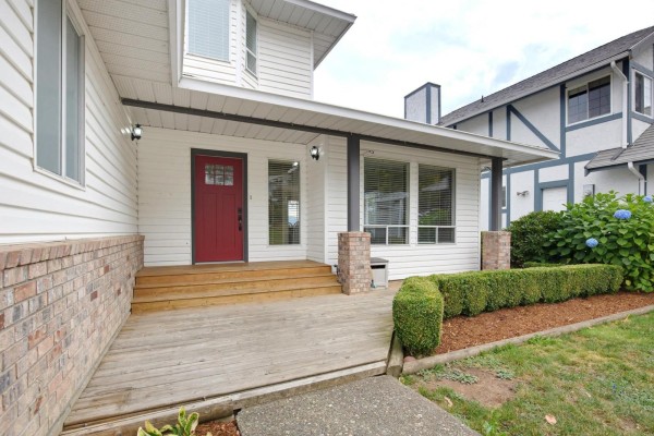 35454 Stafford Drive, Abbotsford, BC, photo 2