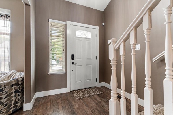 35475 Strathcona Court, Abbotsford, BC, photo 3