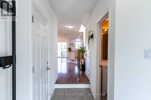 355 Riversedge Crescent, Ottawa, ON K1V0Y6 Photo 4