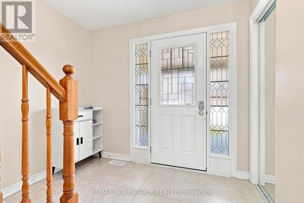 Bedroom - 355 Sweetclover Way, Ottawa, ON K4A1E6 Photo 4