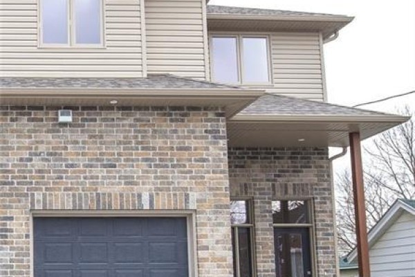 355 Wellington Street, Brantford, ON, photo 2