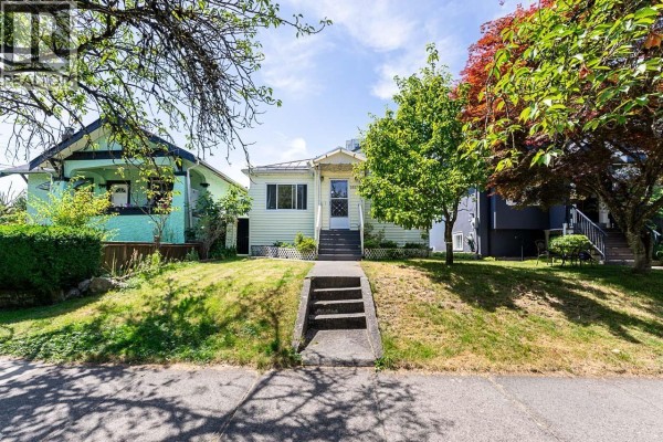 3553 Inverness Street, Vancouver, BC, photo 2