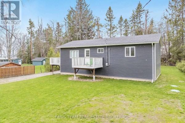 Family room - 3554 John Street, Ramara, ON L0K1B0 Photo 3