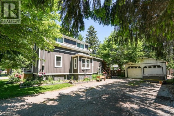 2pc Bathroom - 3555 Campden Road, Campden, ON L0R2C0 Photo 4