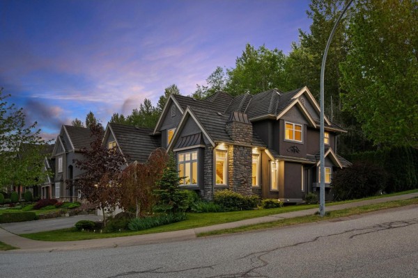 35593 Jade Drive, Abbotsford, BC V3G3E7 Photo 2