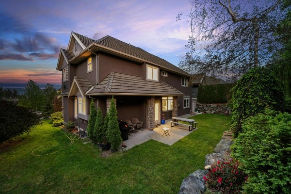 35593 Jade Drive, Abbotsford, BC V3G3E7 Photo 3