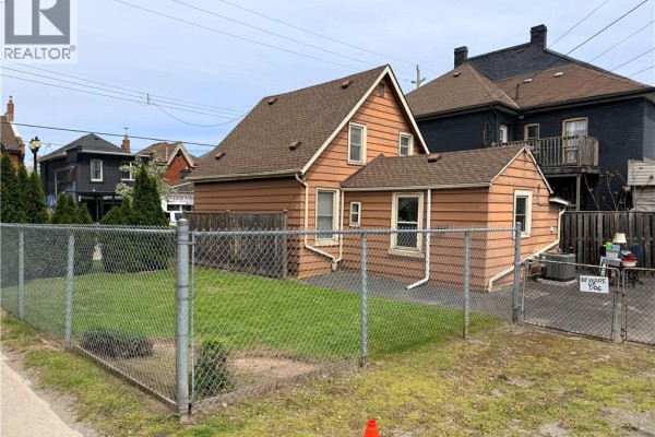 356 Barton Street E, Hamilton, ON, photo 3
