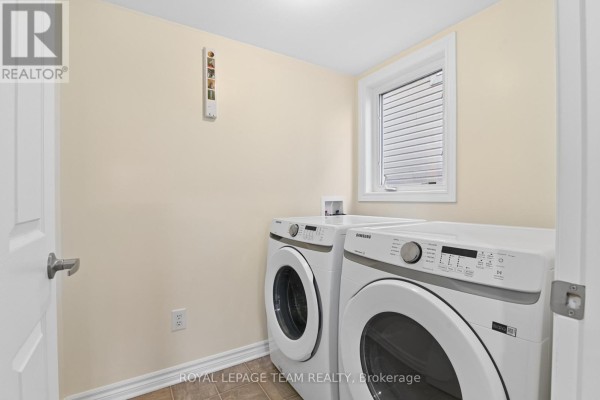 3566 Cambrian Road, Ottawa, ON K2J0T6 Photo 4