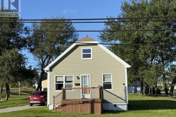 3569 Ellsworth Avenue, New Waterford