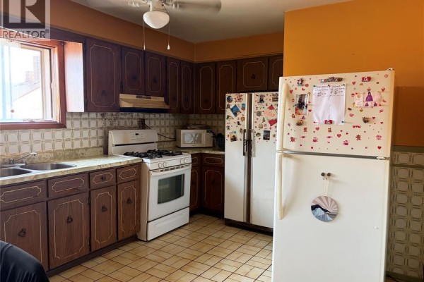 3pc Bathroom - 357-363 Wyandotte Street West, Windsor, ON N9A5X3 Photo 4