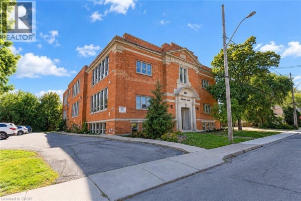 4pc Bathroom - 357 Hunter Street W Unit# 16, Hamilton, ON L8P1S6 Photo 2