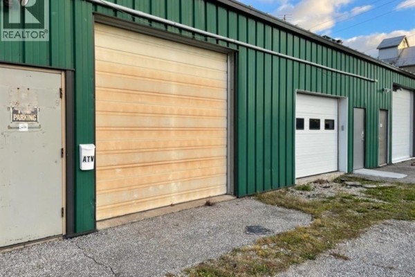 Commercial for rent at 357 Queen Street Unit# Rear Garage, Harrow, ON - MLS® XPiE41
