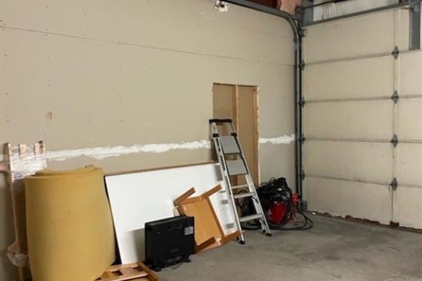 357 Queen Street Unit# Rear Garage, Harrow, ON, photo 2