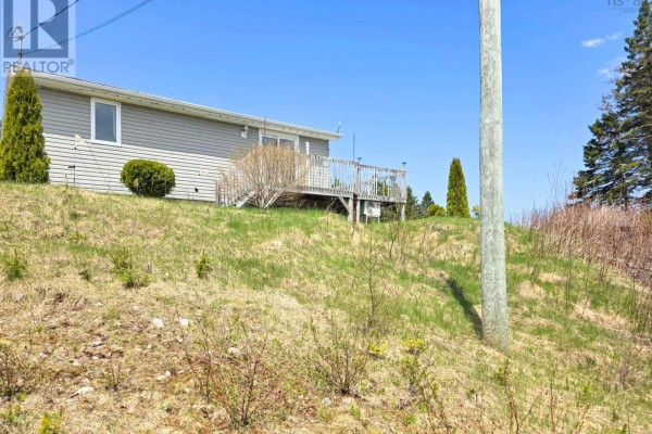 357 Salmon River, Enon, NS B1J1X4 Photo 5
