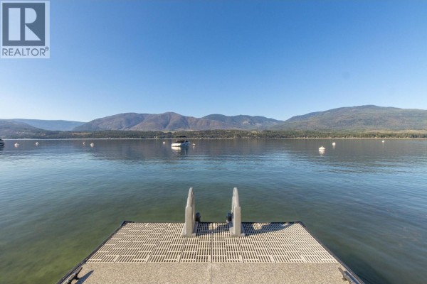 Recreation room - 3572 Eagle Bay Road, Eagle Bay, BC V0E1T0 Photo 5