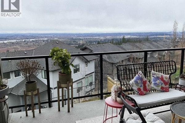 3574 Harper Road, Coquitlam, BC V3E0P2 Photo 4
